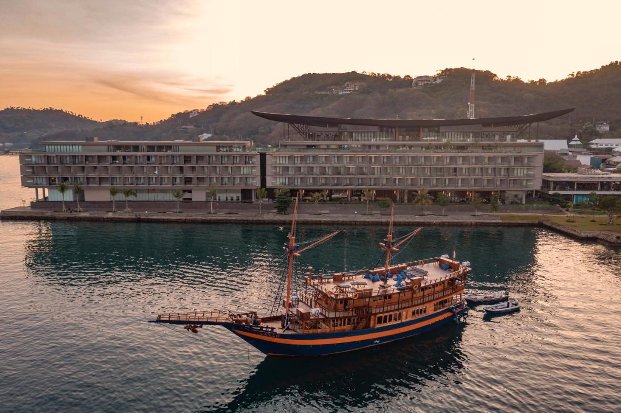 Meruorah Komodo Labuan Bajo Hotel Buitenkant foto